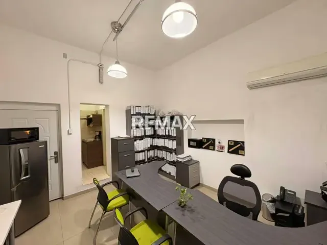 VENTA EDIFICIO COMERCIAL EL CALLE 78 DR PORTILLO - 2
