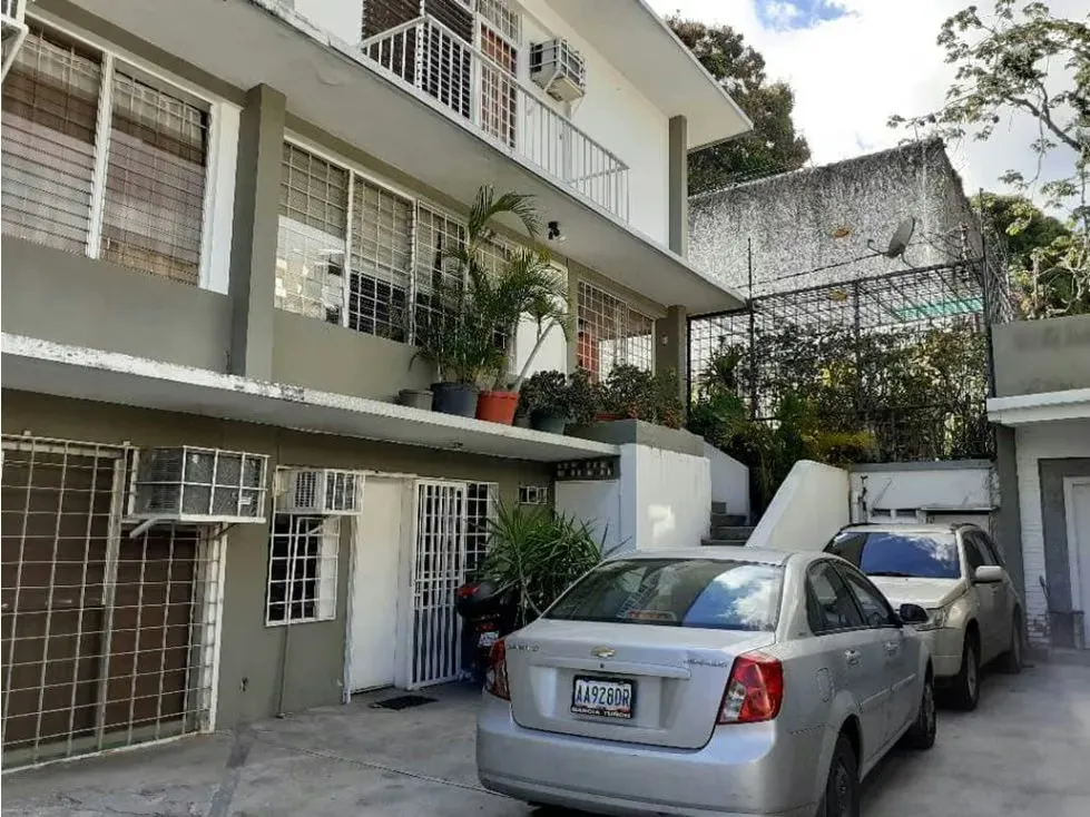 Se vende Townhouse 305m² 3h+s∕4b+s∕3p en La Castellana - 2