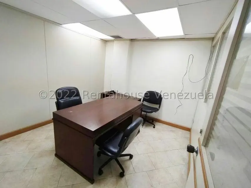 Oficina en Venta en Municipio Guaicaipuro, Miranda - 26