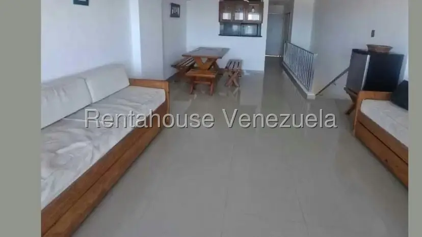 Apartamento (Duplex) en Venta en Longa Espana, Vargas