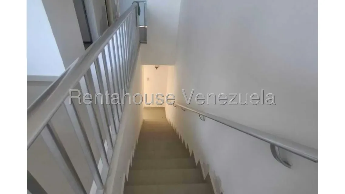 Apartamento (Duplex) en Venta en Longa Espana, Vargas - 4