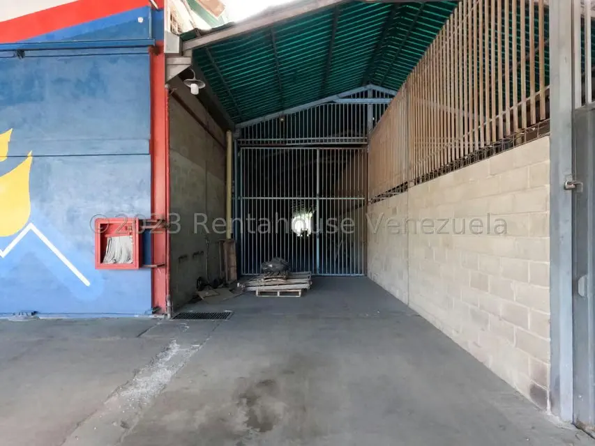 Galpon - Deposito en Venta en Zona Industrial 3, Lara - 23