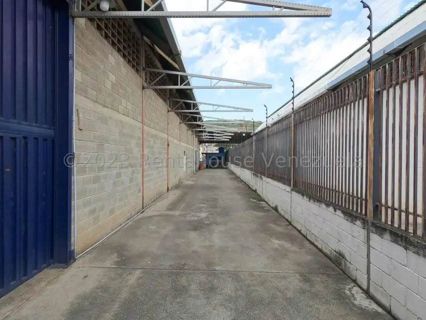 Galpon - Deposito en Venta en Zona Industrial 3, Lara - 24
