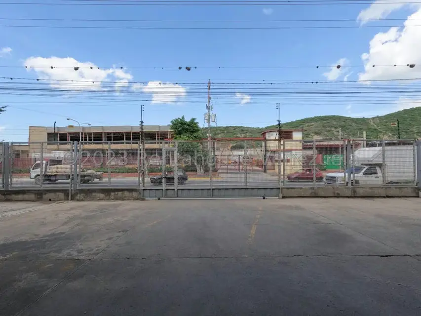 Galpon - Deposito en Venta en Zona Industrial 3, Lara - 27