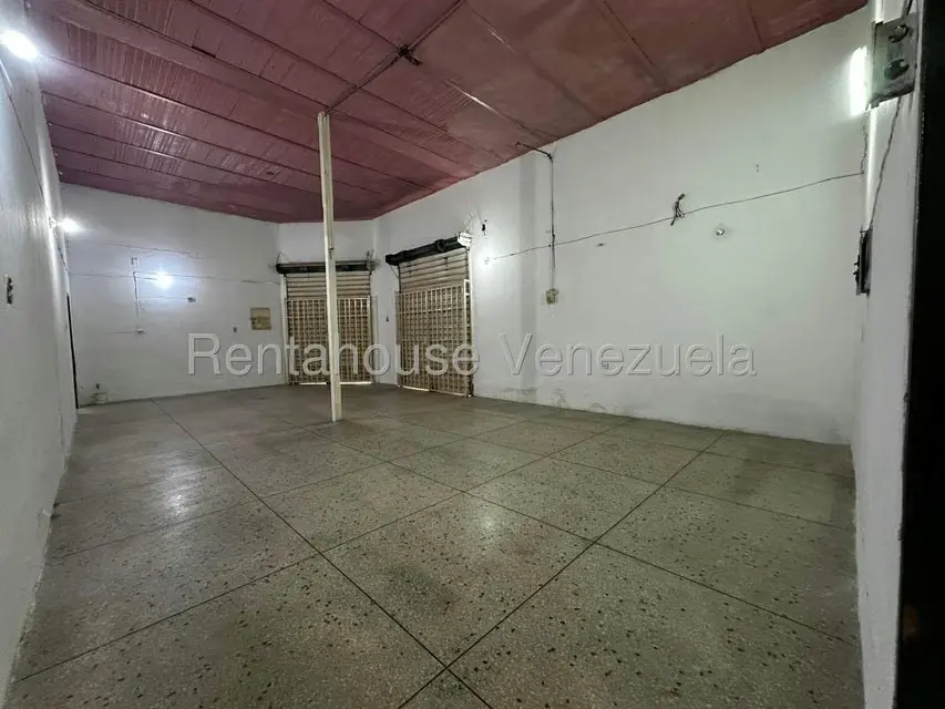 Local Comercial en Alquiler en Mario Briceno Iragorry, Aragua - 4
