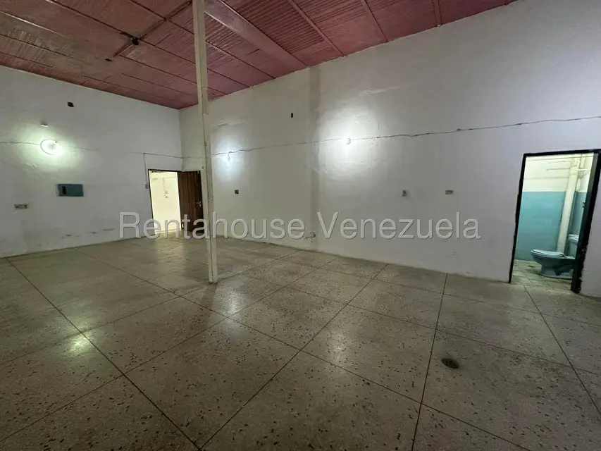 Local Comercial en Alquiler en Mario Briceno Iragorry, Aragua - 8