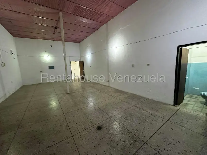 Local Comercial en Alquiler en Mario Briceno Iragorry, Aragua - 9
