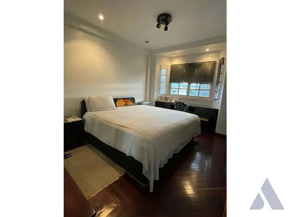 Vendo casa 680m2 Los Samanes 0900 - 10