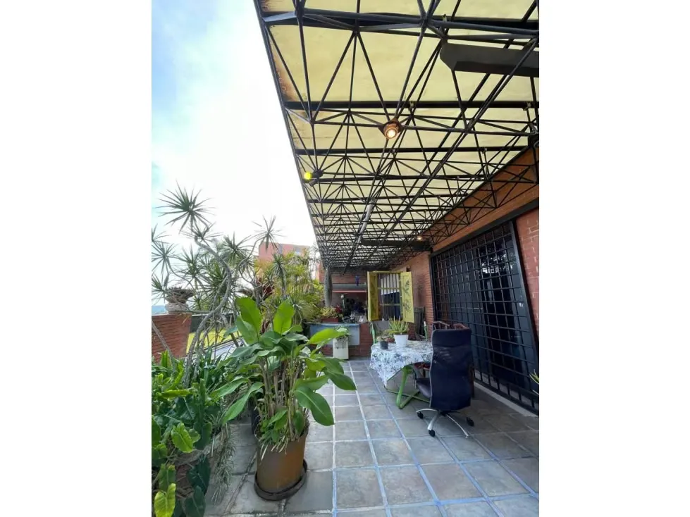APARTAMENTO - LA LAGUNITA - 235 Mts2 - 2