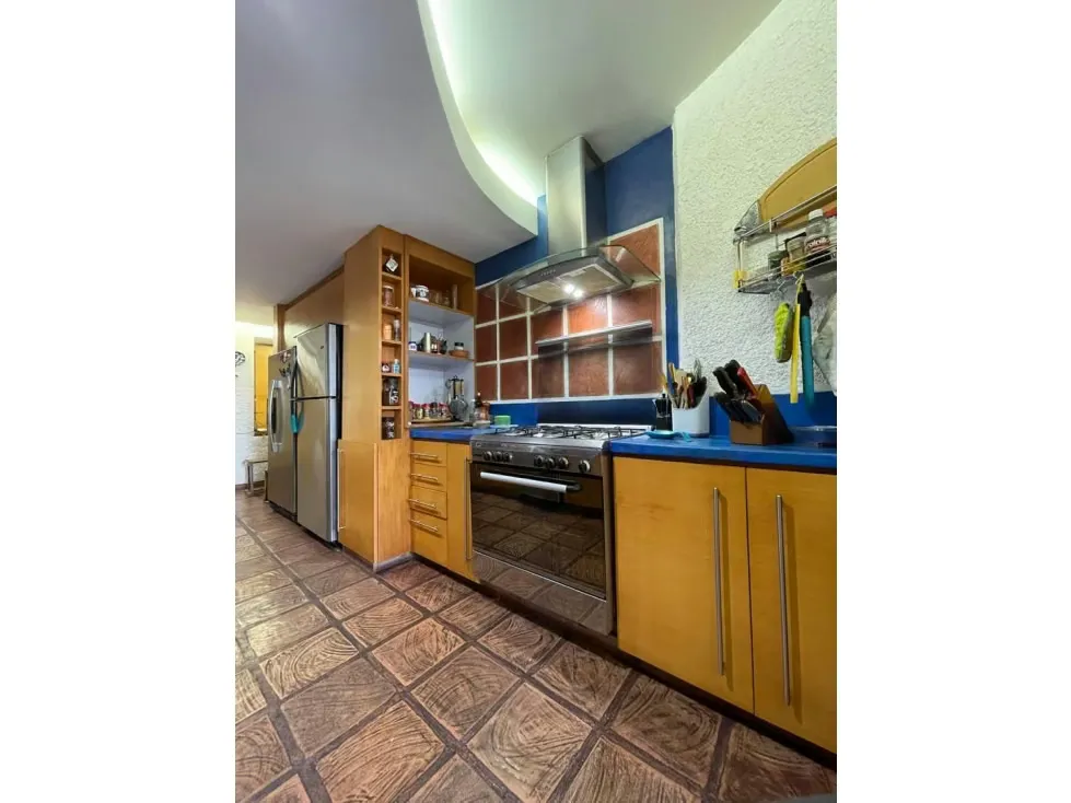 APARTAMENTO - LA LAGUNITA - 235 Mts2 - 12