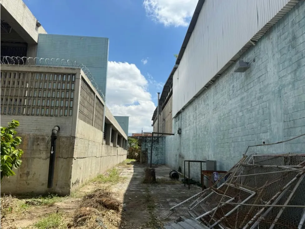 En venta galpón industrial en Antimano. Mun Libertador.Caracas - 11