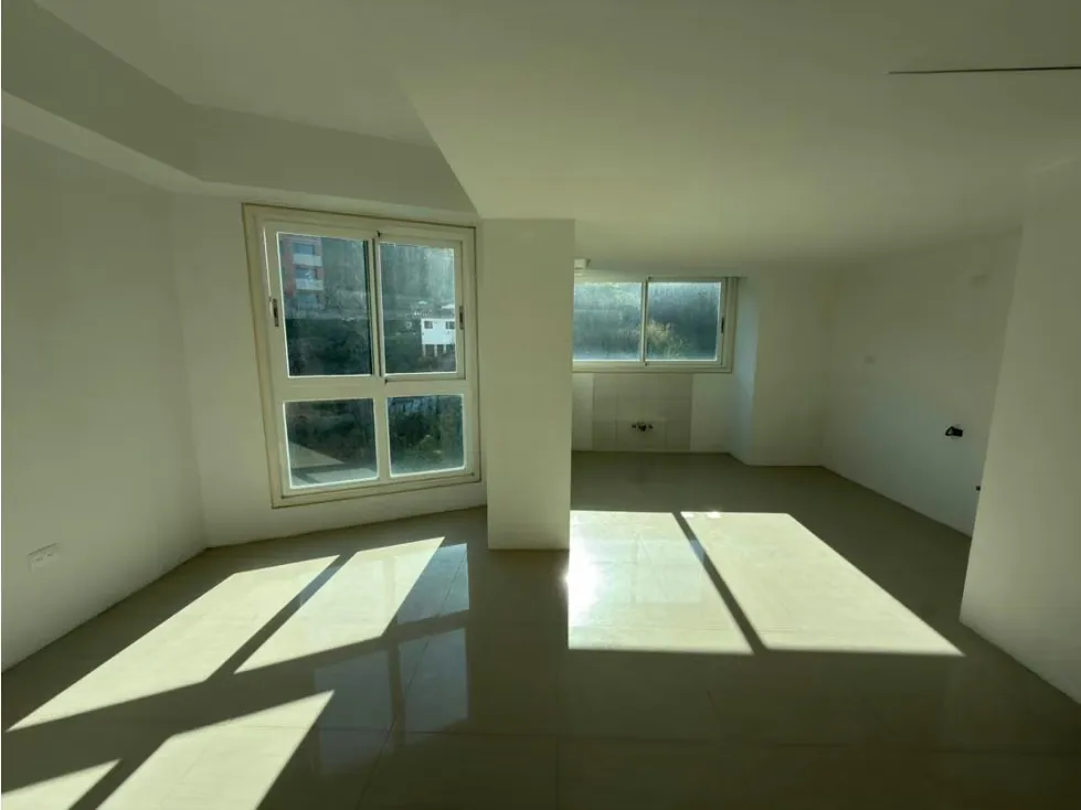 Se vende Apto PH 354m² 4h+1s/4.5b+1s/4p Lomas de Las Mercedes - 10