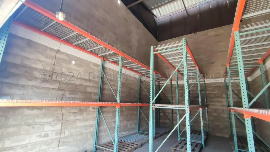 Galpon - Deposito en Venta en Los Robles, Nueva Esparta - 11