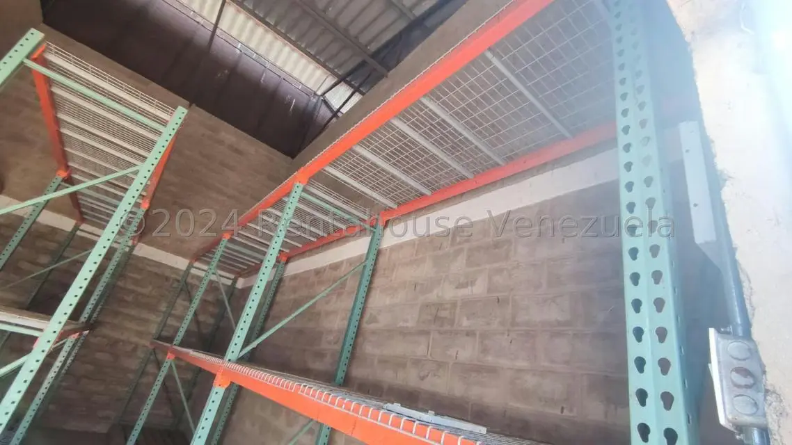 Galpon - Deposito en Venta en Los Robles, Nueva Esparta - 10