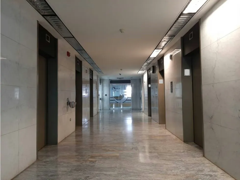 Se alquila oficina 100m2 Altamira 7369 - 2