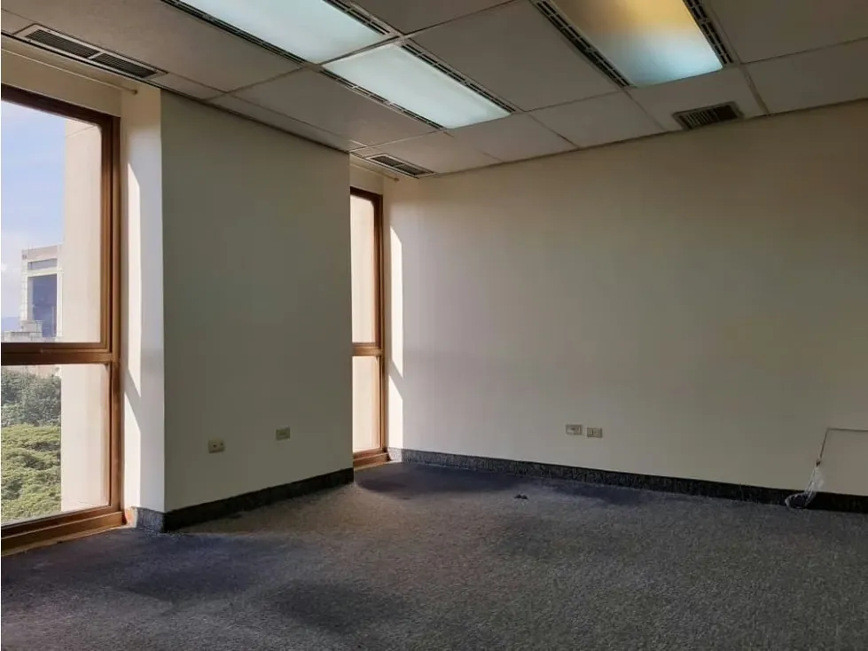 Se alquila oficina 100m2 Altamira 7369 - 10