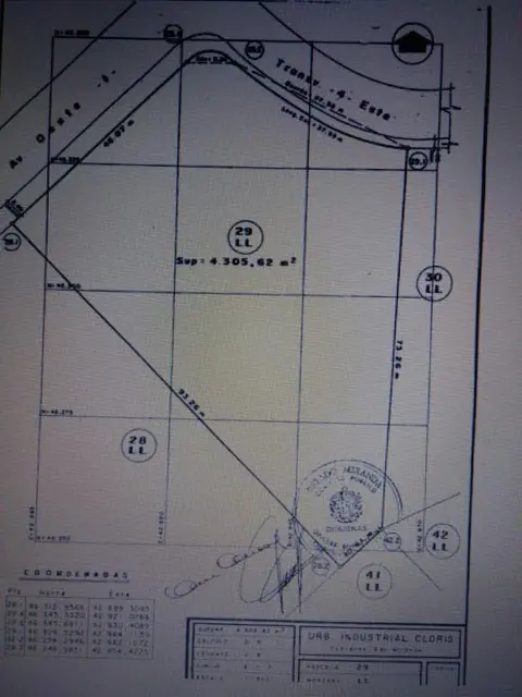 Terreno (Industrial) en Venta en Sector Industrial Cloris, Miranda - 10