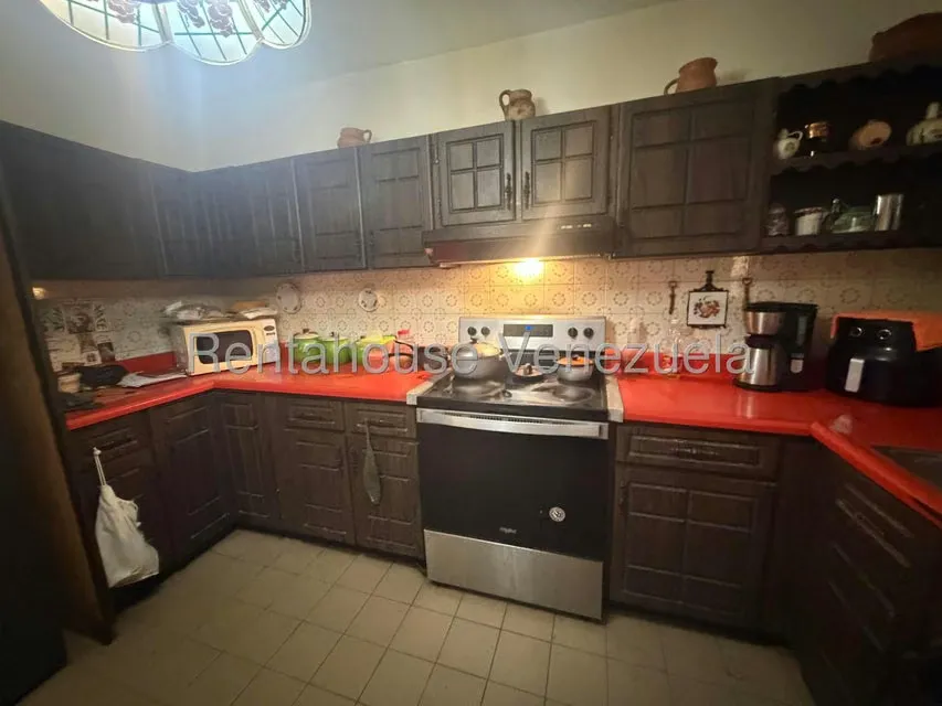 Casa (1 Nivel) en Venta en Lomas de La Lagunita, Distrito Metropolitano - 6