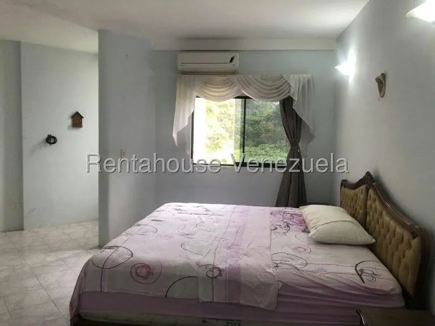 Casa (Multipes Niveles) en Venta en La Lagunita Country Club, Distrito Metropolitano - 25