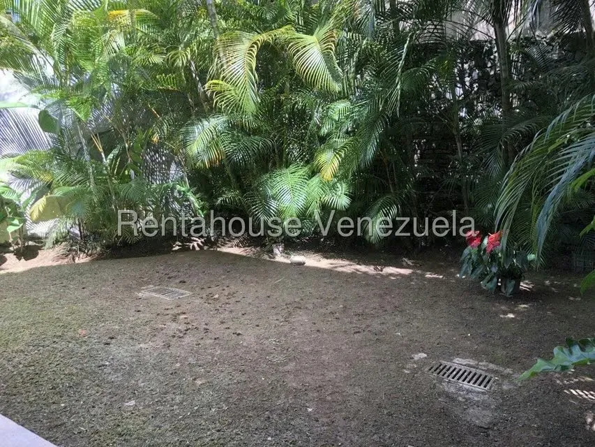 Casa (Multipes Niveles) en Venta en La Lagunita Country Club, Distrito Metropolitano - 30