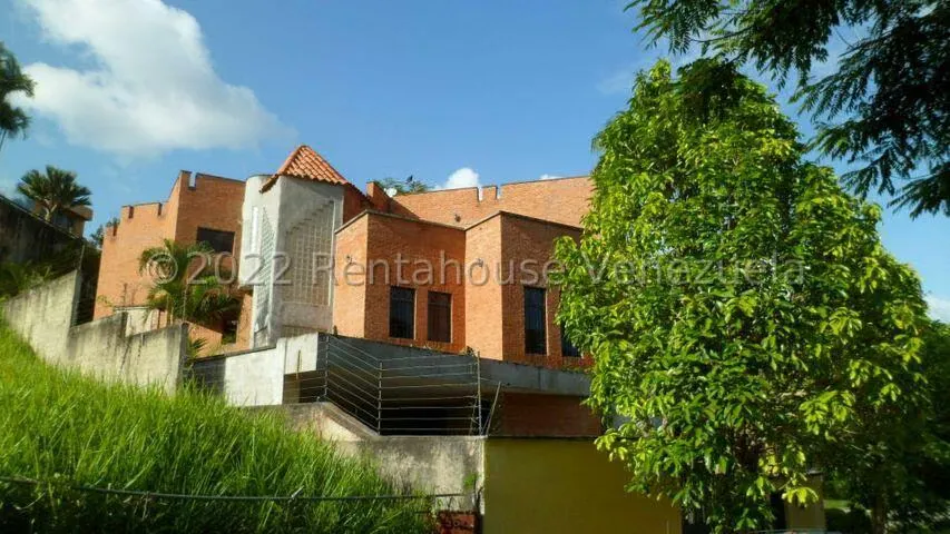 Casa (Multipes Niveles) en Venta en La Lagunita Country Club, Distrito Metropolitano - 4