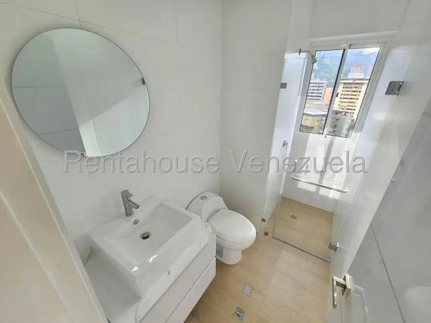 Apartamento (1 Nivel) en Venta en La Boyera, Distrito Metropolitano - 11