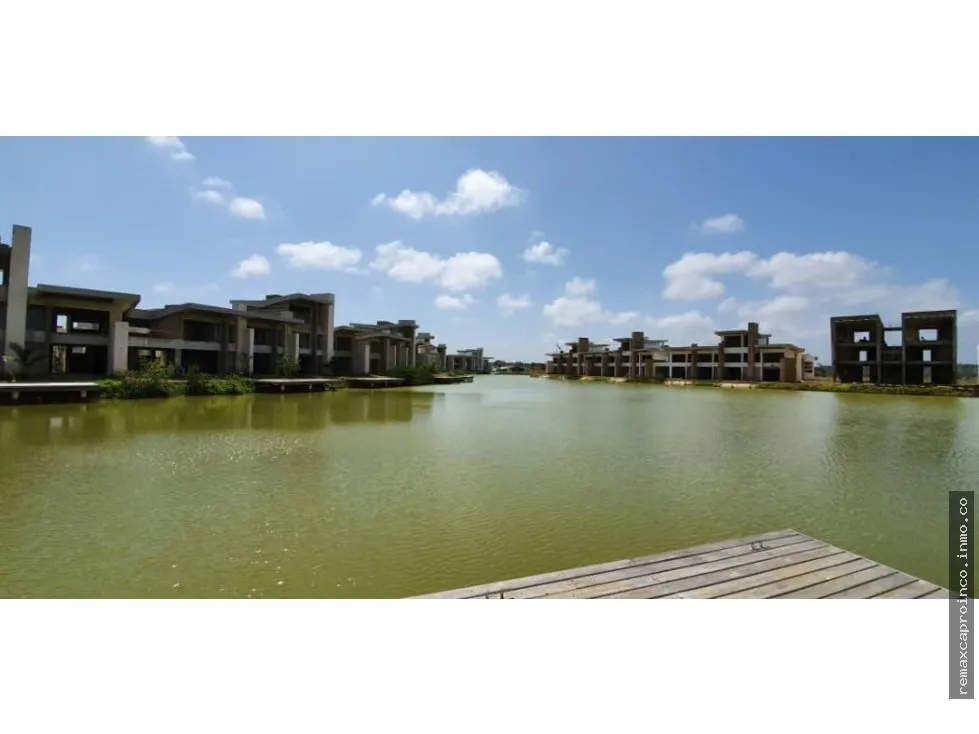 En Venta Townhouse con muelle privado. CODIGO 1772253 - 17