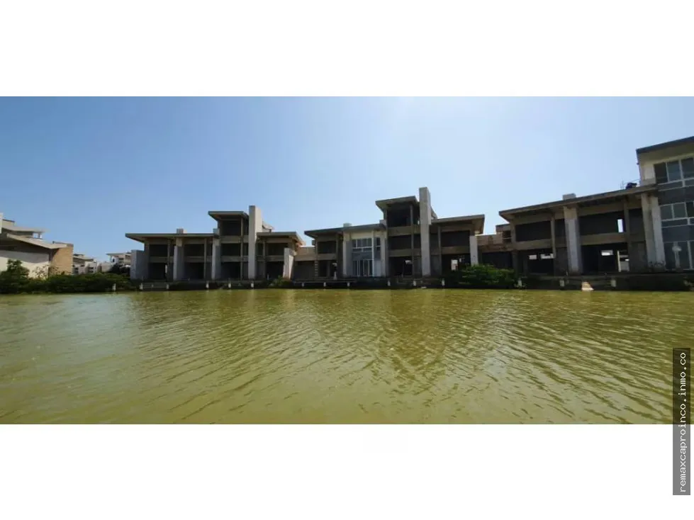 En Venta Townhouse con muelle privado. CODIGO 1772253 - 5
