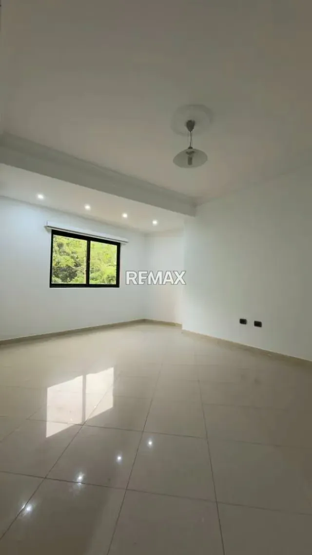 Apartamento en alquiler La Trigaleña. Piso 1 - 10