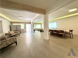 View 10