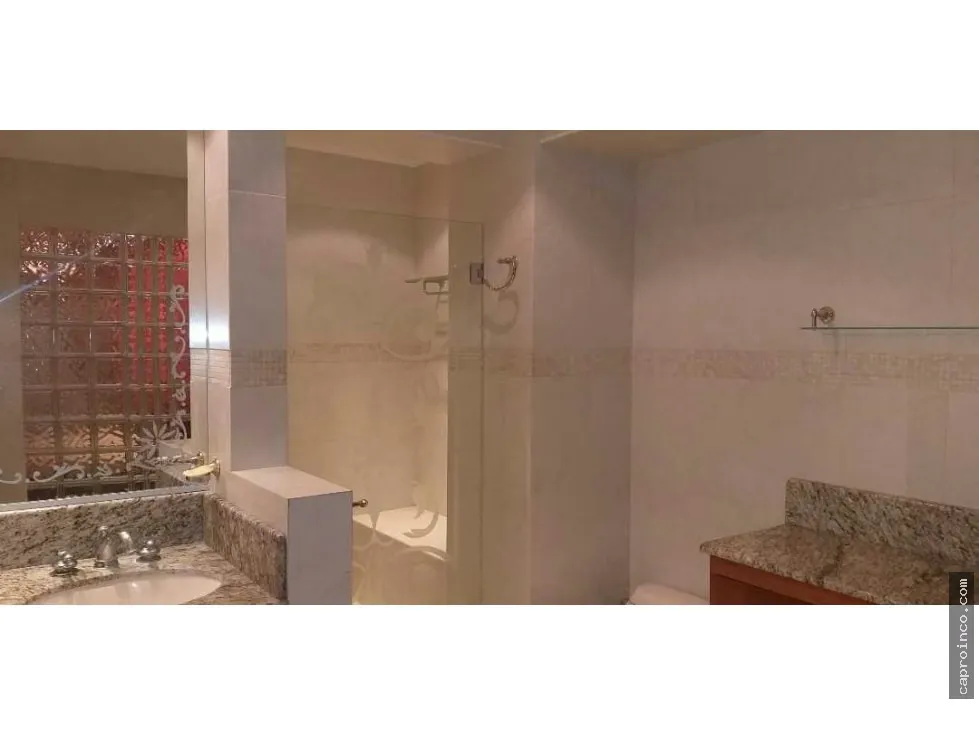 EN VENTA PENTHOUSES LUJOSO URB. TRIGALEÑA BAJA FRENTE AL CLUB ITALO - 55