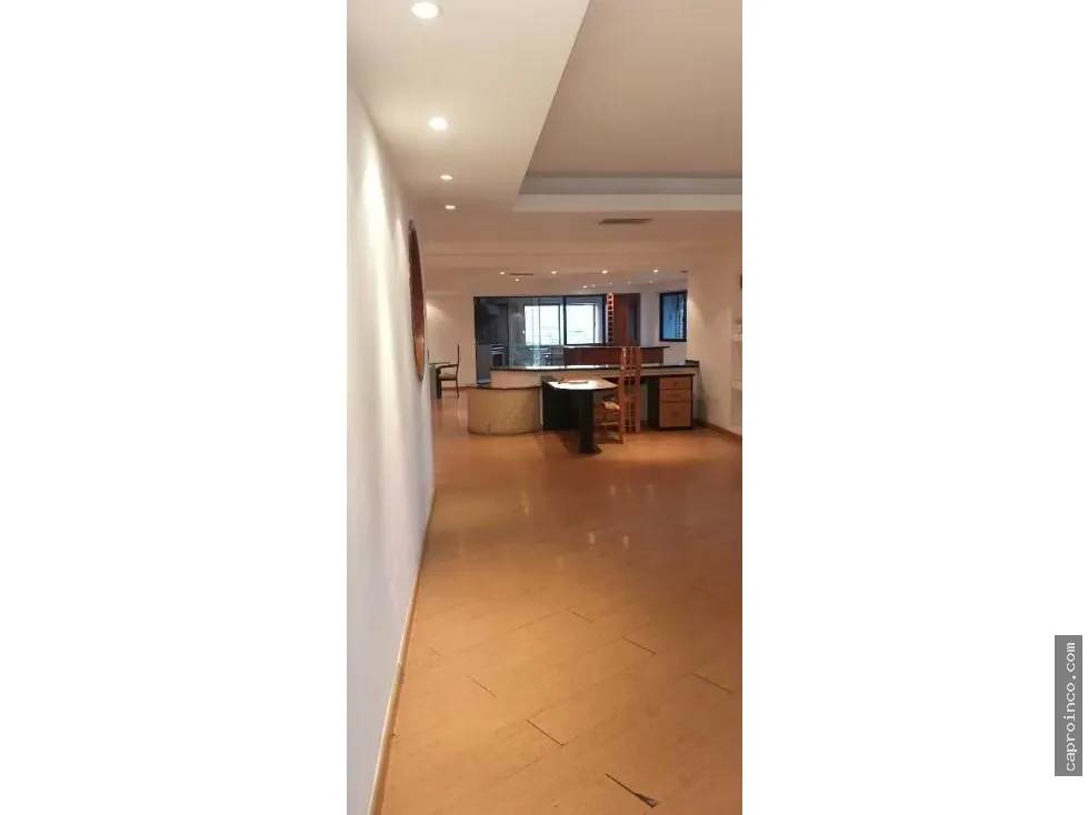 EN VENTA PENTHOUSES LUJOSO URB. TRIGALEÑA BAJA FRENTE AL CLUB ITALO - 8