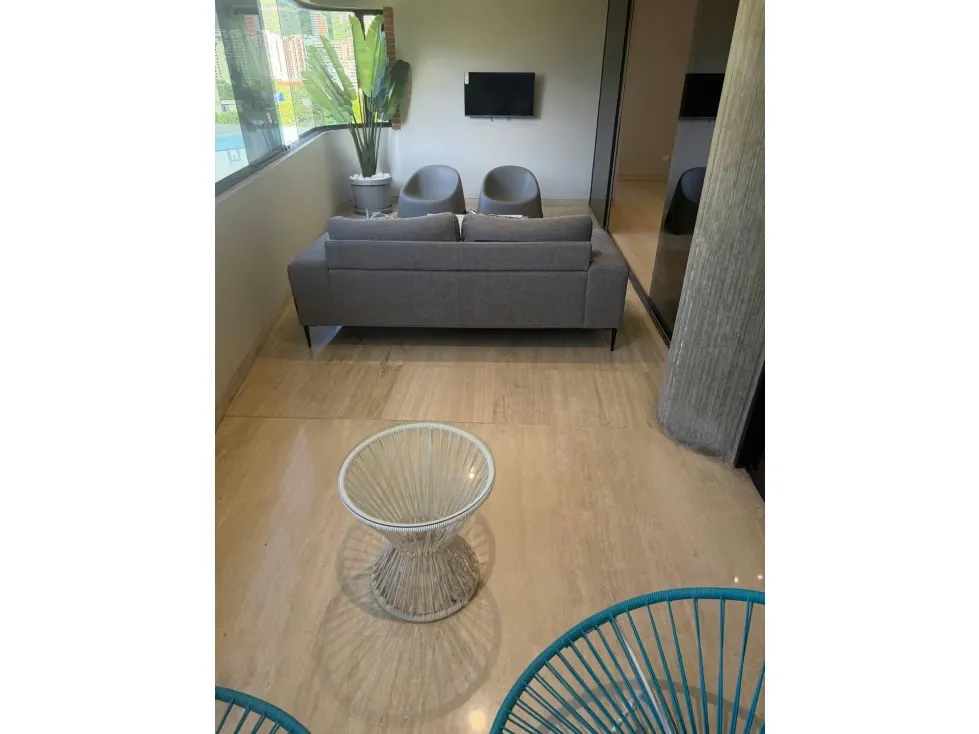 Alquilo apartamento 240m2 Valle Arriba 8490 - 14