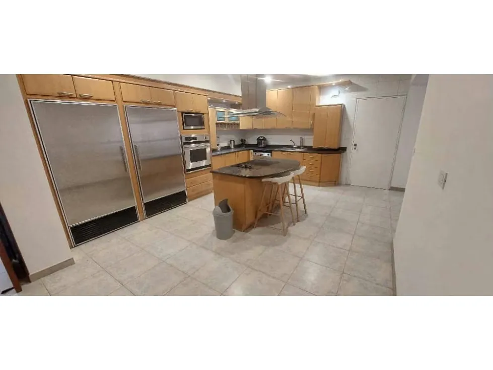 Alquilo apartamento 240m2 Valle Arriba 8490 - 7
