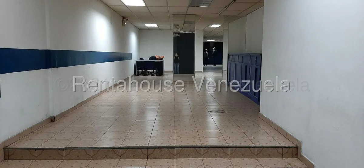 Galpon - Deposito en Alquiler en Parroquia La Candelaria, Distrito Metropolitano - 22