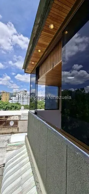 Apartamento (Penthouse) en Venta en Valle Abajo, Distrito Metropolitano - 15