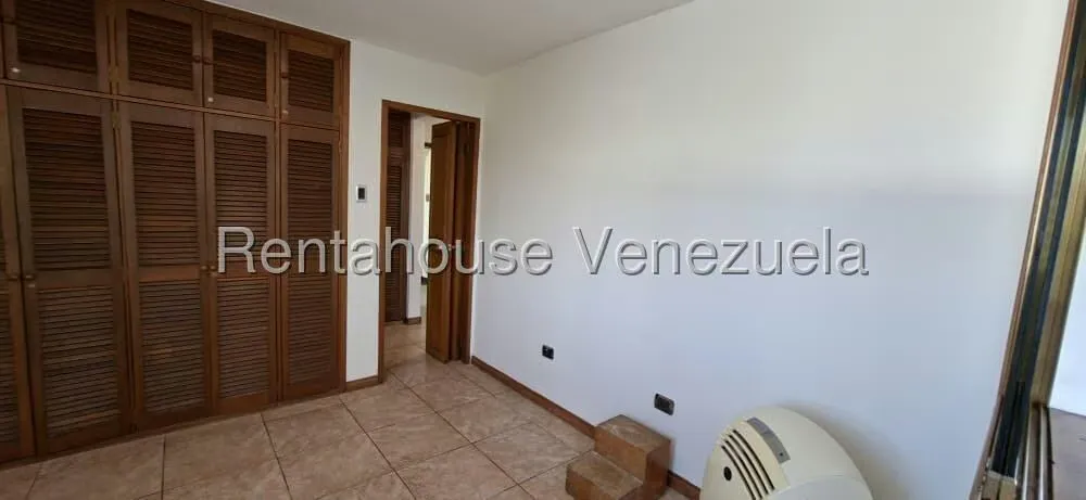 Apartamento (Penthouse) en Venta en Valle Abajo, Distrito Metropolitano - 8