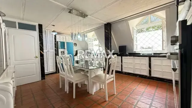 venta de casa colinas de guataparo valencia - 7