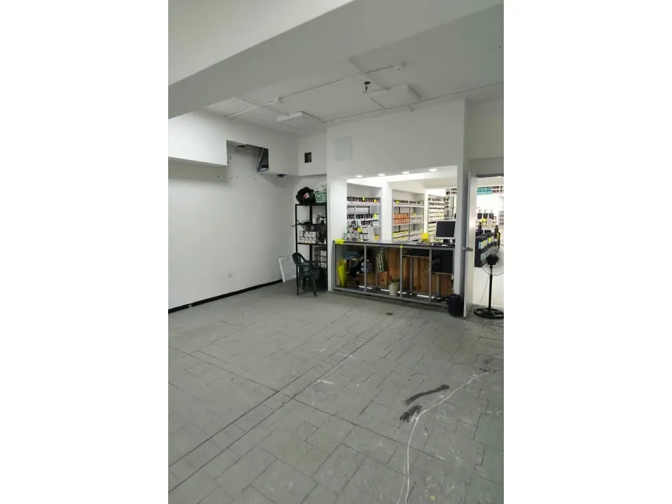 Alquiler de Local Comercial en Catia 1582SA 350m2/2B - 7