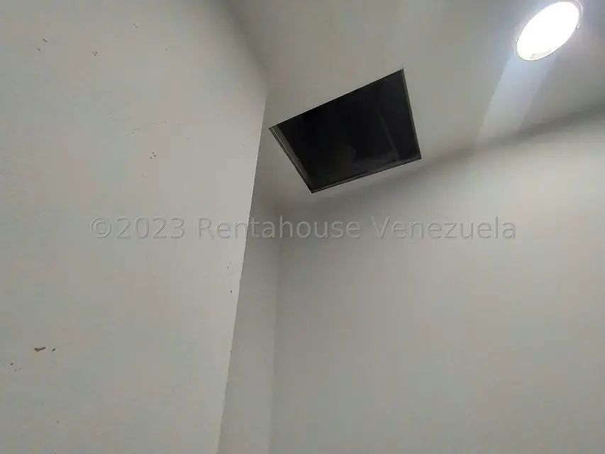 Local Comercial en Alquiler en Chacao, Distrito Metropolitano - 6