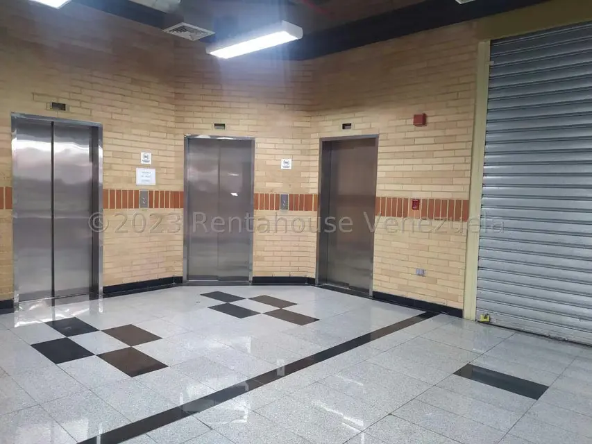 Local Comercial en Alquiler en Chacao, Distrito Metropolitano - 8