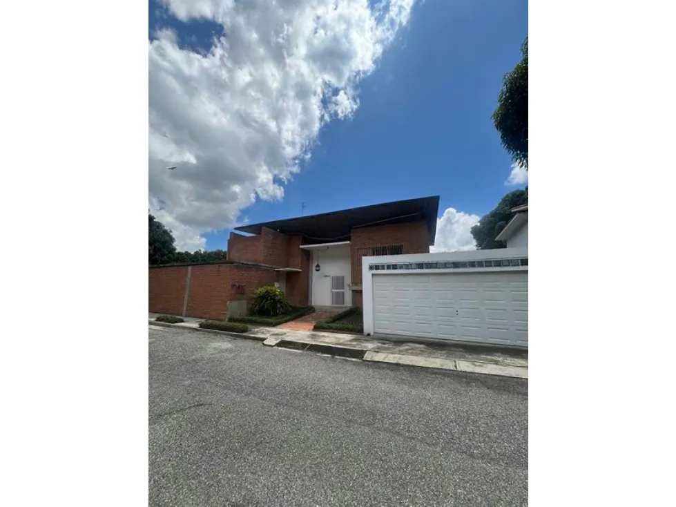 Venta casa 420m2 Sebucán 9036