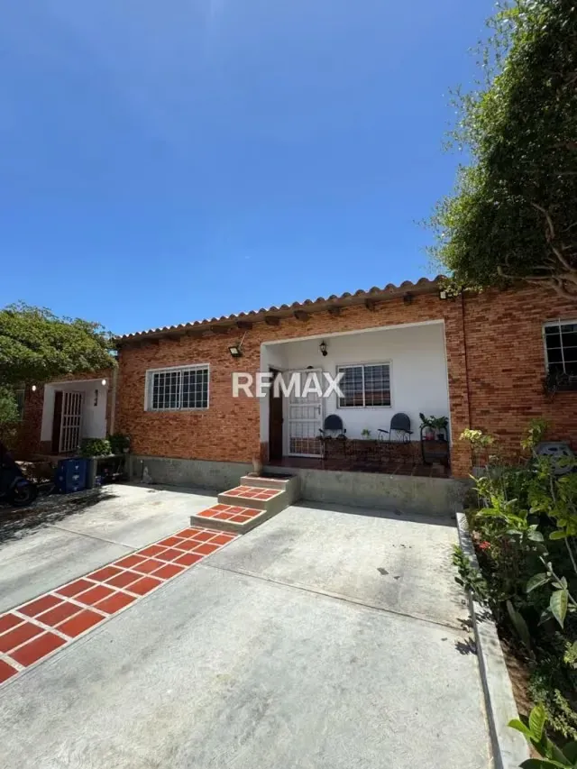 VENTA DE CASA EN EL VALLE - 2