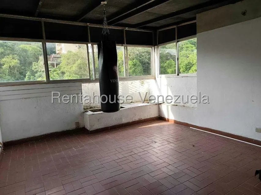 Apartamento (Duplex) en Venta en Las Esmeraldas, Distrito Metropolitano - 24