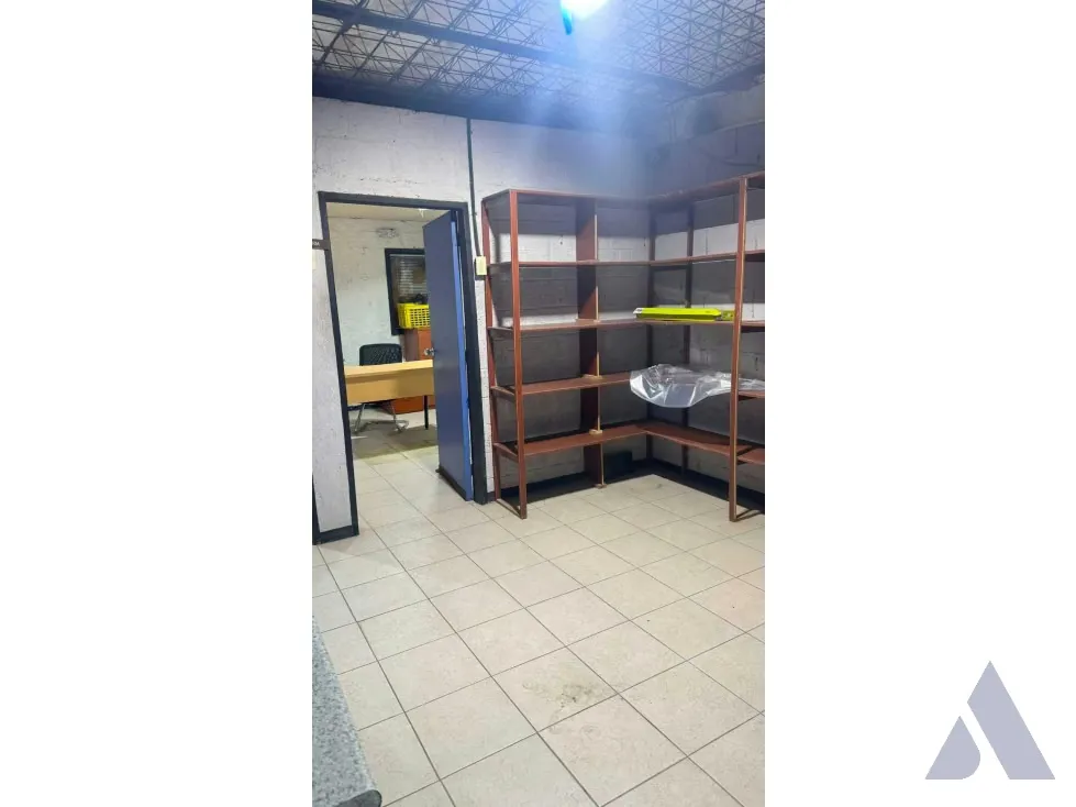Vendo galpón industrial 4300m2 Mariche 4183 - 9