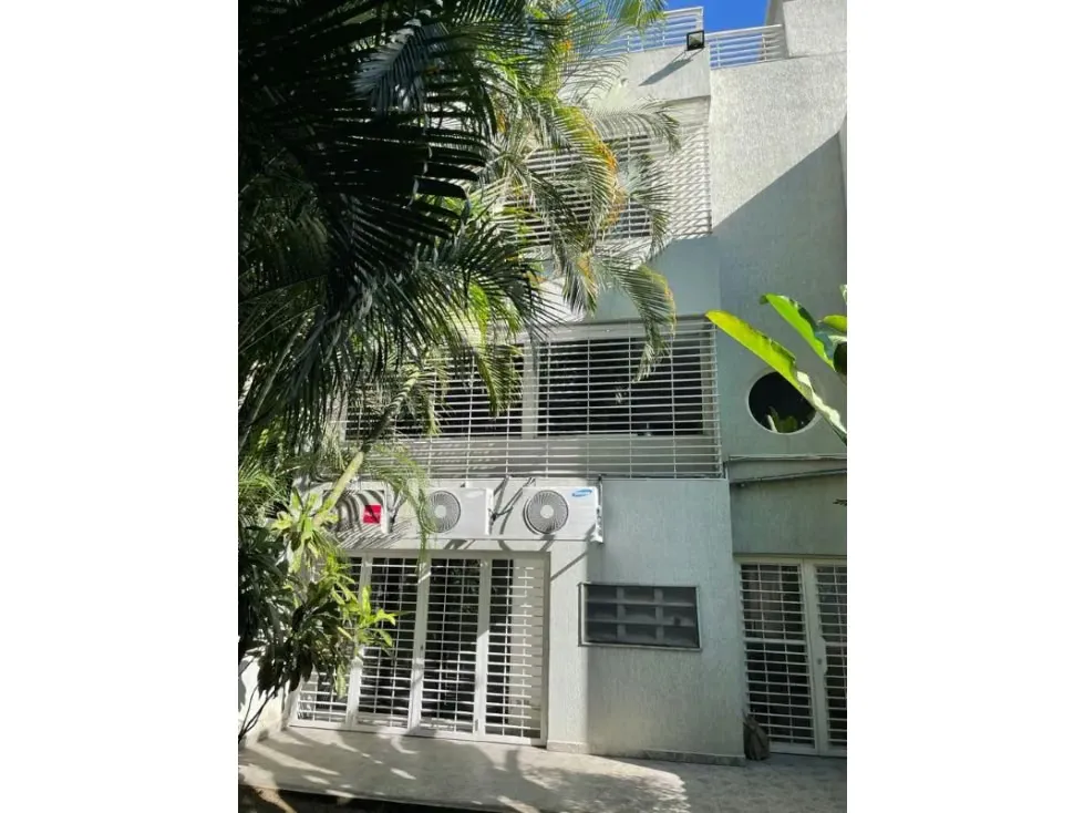 Vendo casa 370m2 3h+s/2b+s/2p Alta Florida 5167 - 23