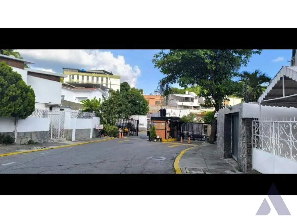 Vendo casa 370m2 3h+s/2b+s/2p Alta Florida 5167 - 25