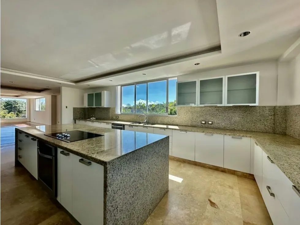 Copia de Se vende casa 2.700m2 6h/12b/15p La Lagunita - 7