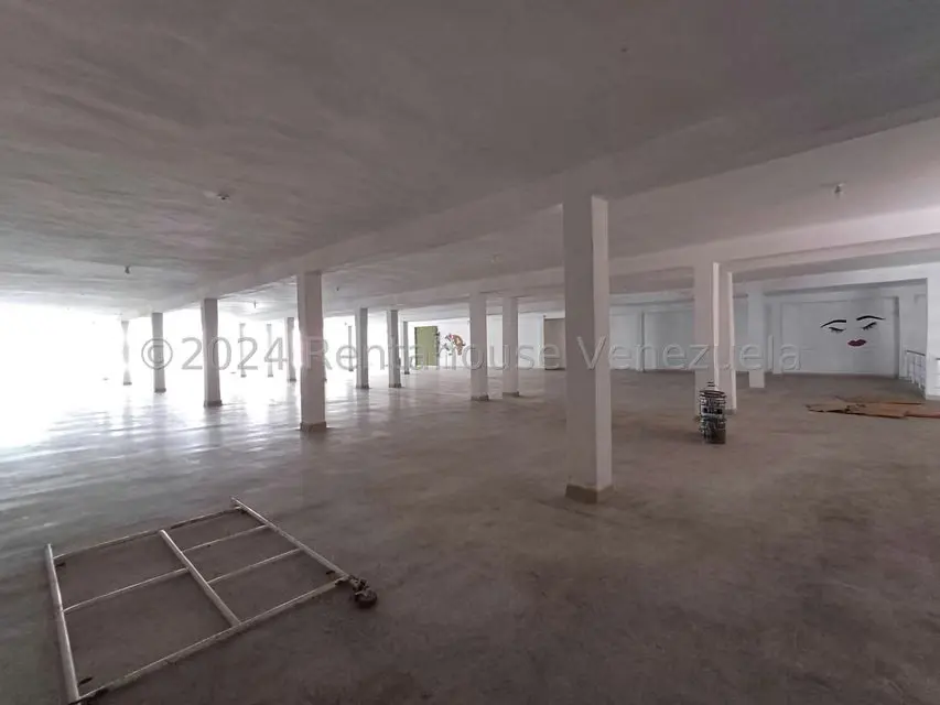 Local Comercial en Venta en Centro, Lara - 3