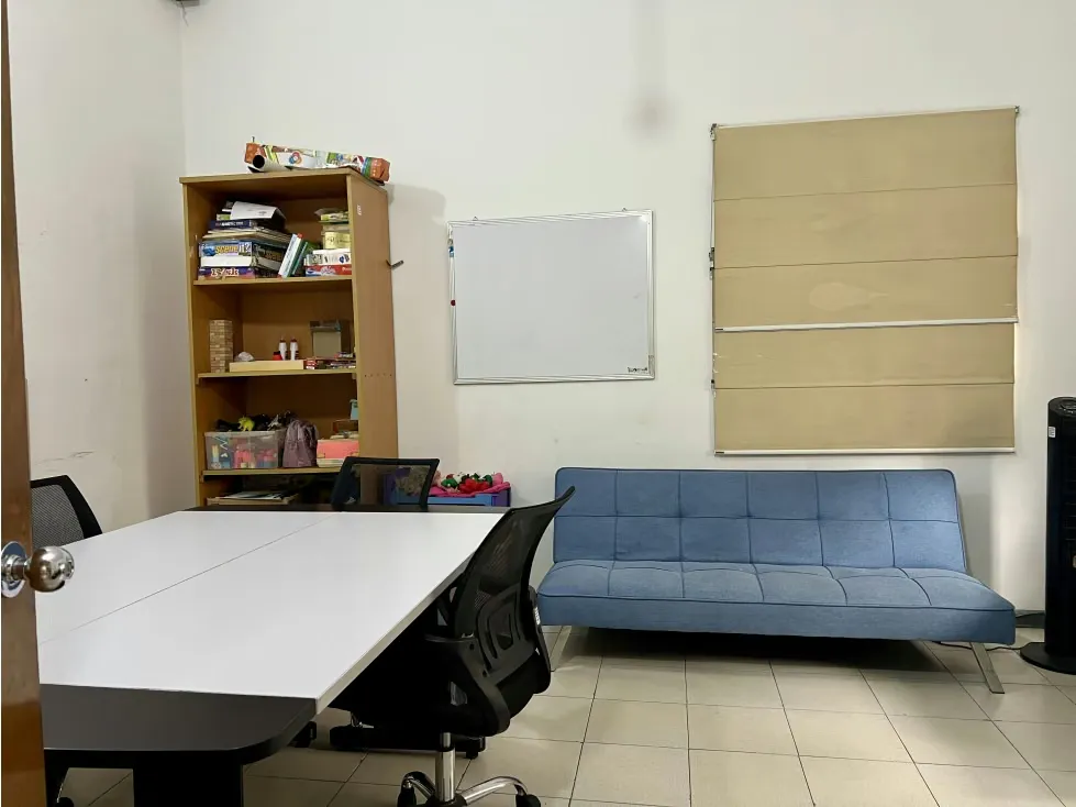 Se vende casa/486Mt/15consultorios/7b/1p/San Bernardino/9832 - 10